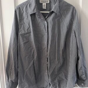Jones Wear Sport Navy and White Checkered Blouse
